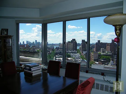 Rented by Halstead Real Estate | media 14