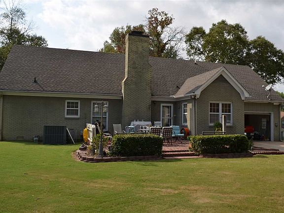 2nd image of 763 Foster Ave