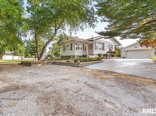 3608 Magdalena St, Springfield, IL 62707