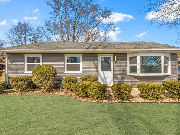 2201 Ade Ave, Valparaiso, IN 46383
