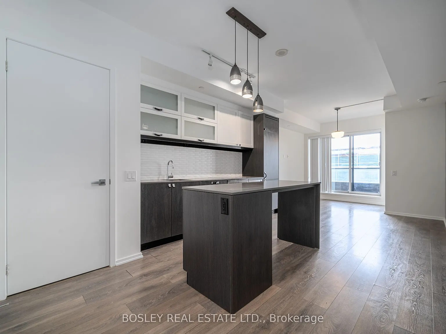 B. Street Condos — Photo 3