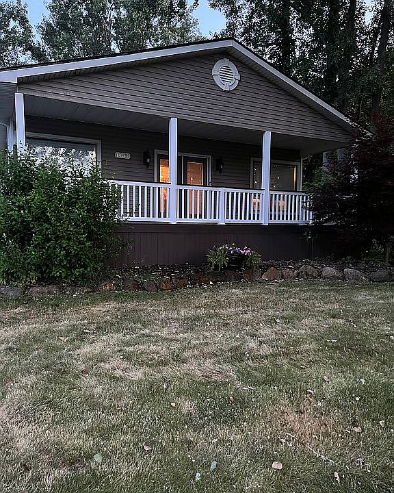 2nd image of 14101 Moffett Dr