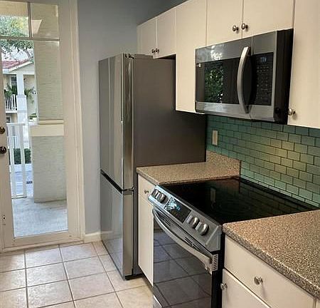 4th image of 4739 Chancellor Dr APT 22