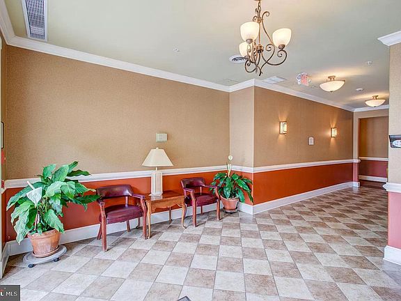 1st floor foyer to elevator