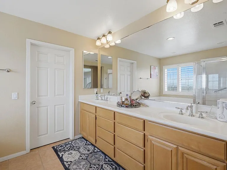 344 Plaza Los Osos — Photo 18