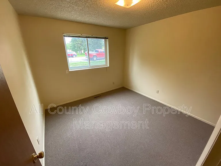 1314 Gibbon St #E1 — Photo 6