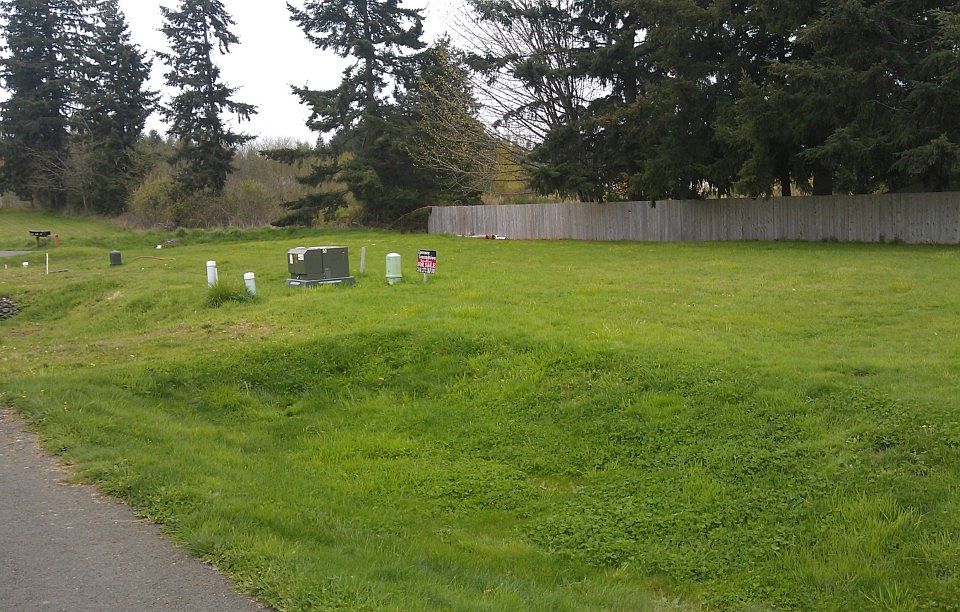 1st image of 2302 Rosewood Ln
