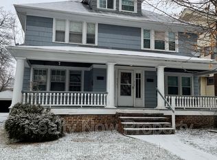 3147 E Derbyshire Rd, Cleveland Heights, OH