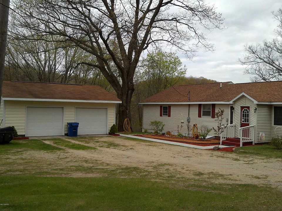 1st image of 2109 N Wisner Ave