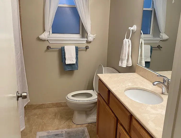 5423 N Campbell Ave #1 — Photo 6