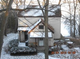 3816 Pitzen Rd, Johnsburg, IL 60051