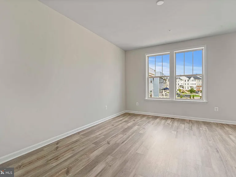 5907 Garden Walk Dr — Photo 17