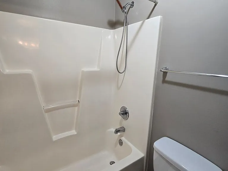 2012 Sir Michael Dr — Photo 18