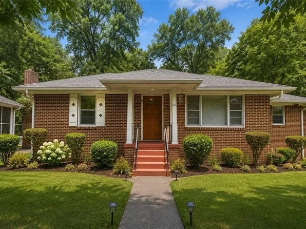 2647 Elsinore St, East Pt, GA 30344