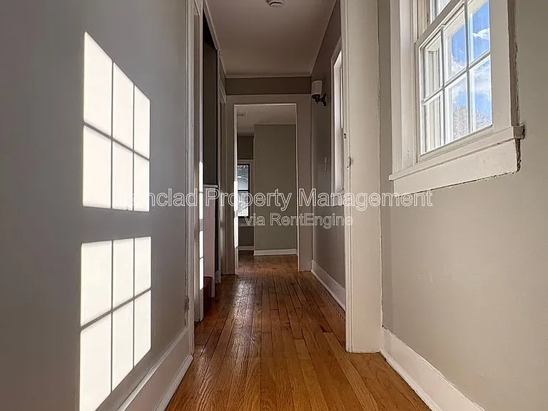 548 Main St #2 — Photo 7