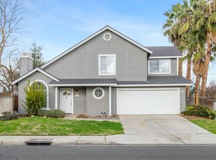 2156 E Spruce Ave, Fresno, CA 93720