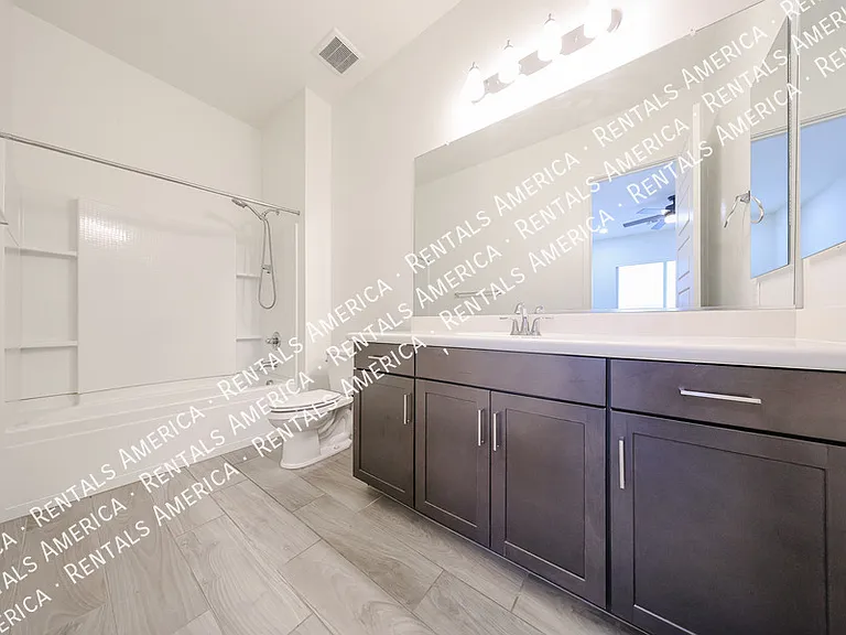 1530 E San Carlos Way — Photo 49