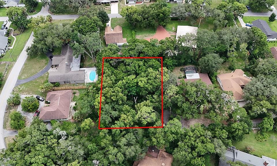 1st image of FAIRWAY AVENUE