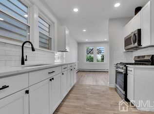 3 W Church St #1, Milltown, NJ 08850