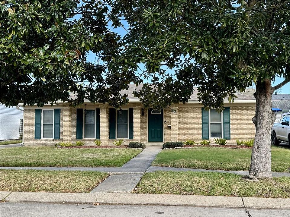 1st image of 22 Antigua Dr