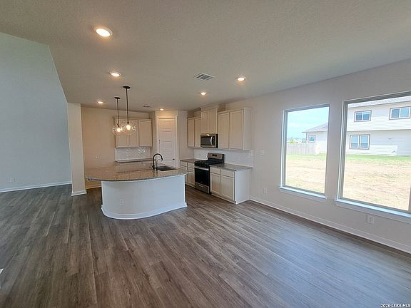 4th image of 10310 Bartenheim Dr