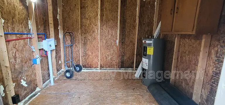 7318 Hayward Ave #3 — Photo 2
