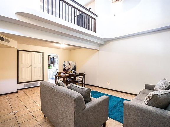 3rd image of 13704 Paseo Sereno Dr
