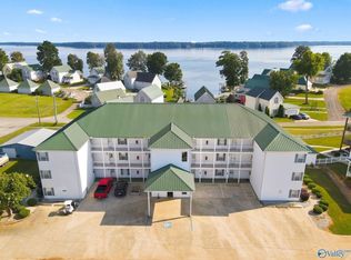5835 Bay Village Dr APT 203, Athens, AL 35611