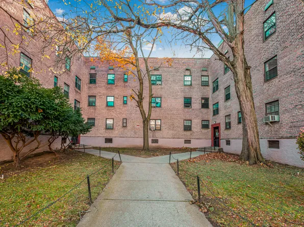 144-20 78th Road image 21 of 24