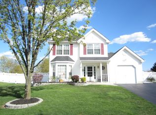 102 Colonial Dr, Tinton Falls, NJ 07712