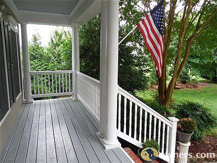 front porch right