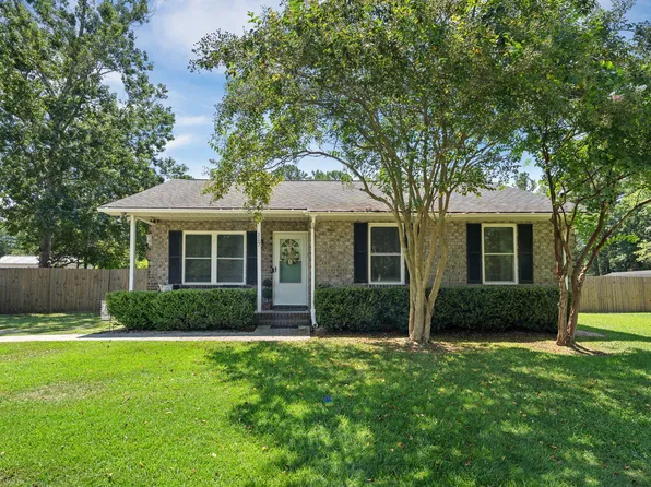 117 Resinwood Rd, Moncks Corner, SC 29461