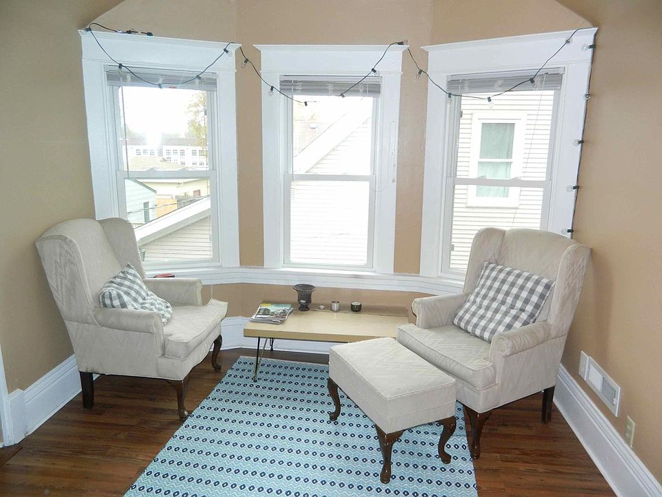 1st image of 4145 42nd Ave S #2