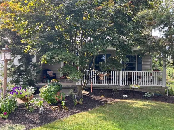 172 Berry St, Imperial, PA 15126