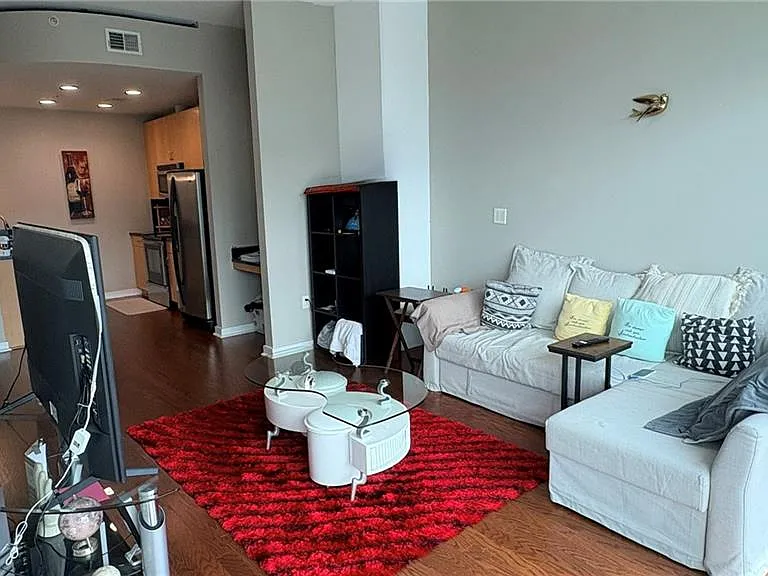 400 W Peachtree St NW #2905 — Photo 11