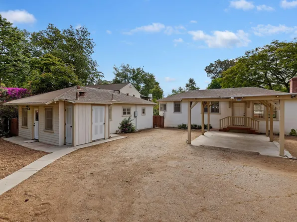 1322 E Yanonali St, Santa Barbara, CA 93103
