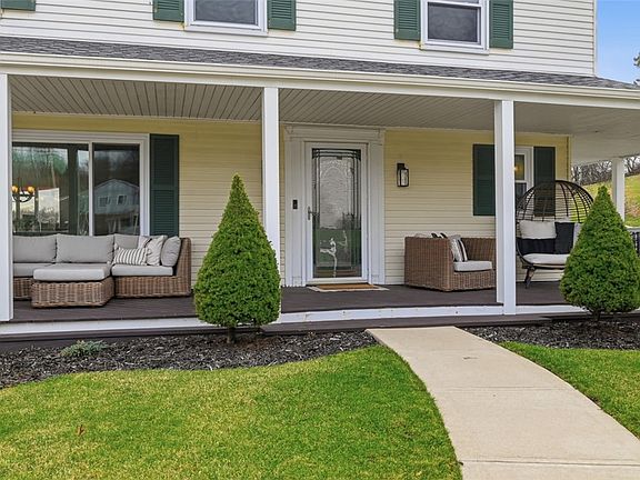 2nd image of 115 Kinsdale Dr