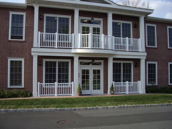 6 William St APT 3