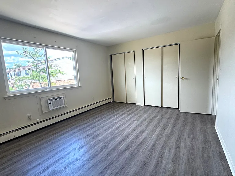 1306 Cricket Ln — Photo 8
