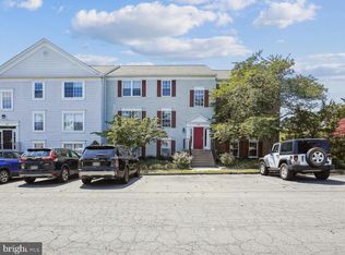 101 Fort Evans Rd SE APT B, Leesburg, VA 20175