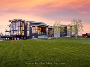 2642 Fairgrounds Rd S, Clearview, ON L0M 1G0