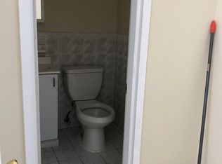 14617 Farmers Blvd, Jamaica, NY 11434
