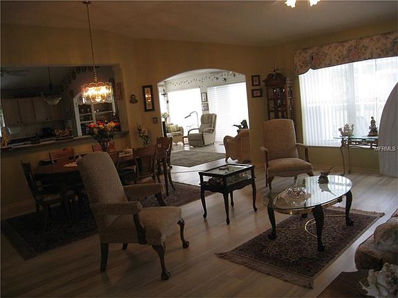 5th image of 1403 Bluewater Dr
