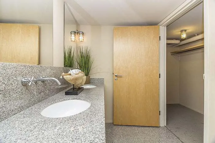 60 E Spring St #202 — Photo 23