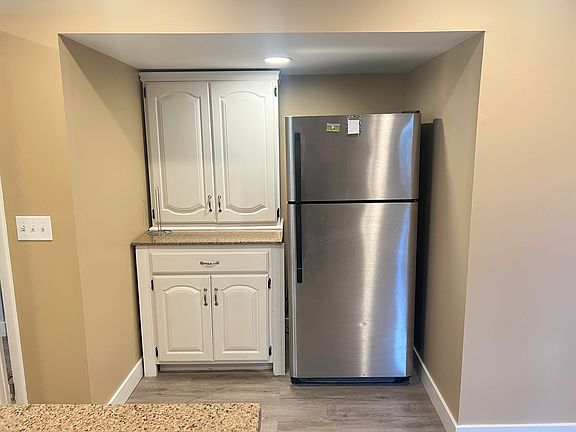 3rd image of 3290 E Bengal Blvd