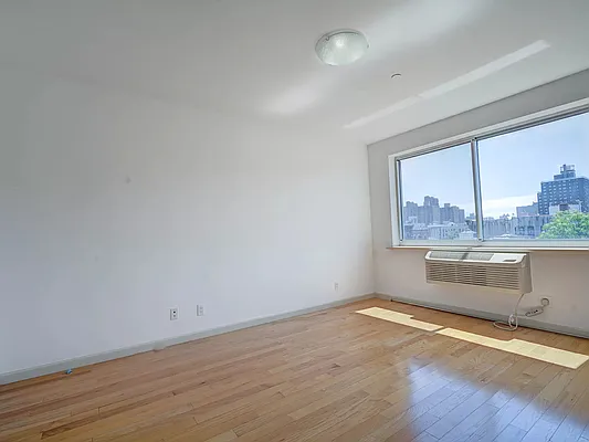 Rented by REAL New York | media 5