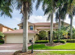 880 Stillwater Ct, Weston, FL 33327