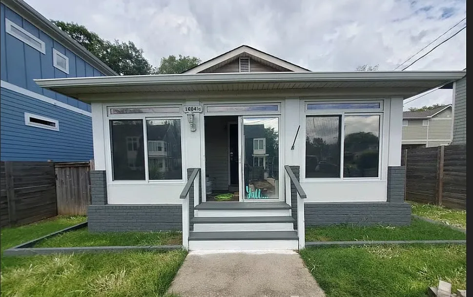 3 bed, 1560 sqft, $2,400 — Photo 1