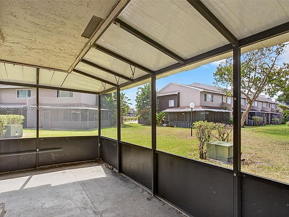 4th image of 1343 Sussex Dr
