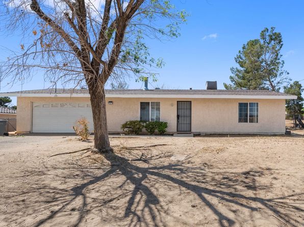 18071 Sycamore St, Hesperia, CA 92345